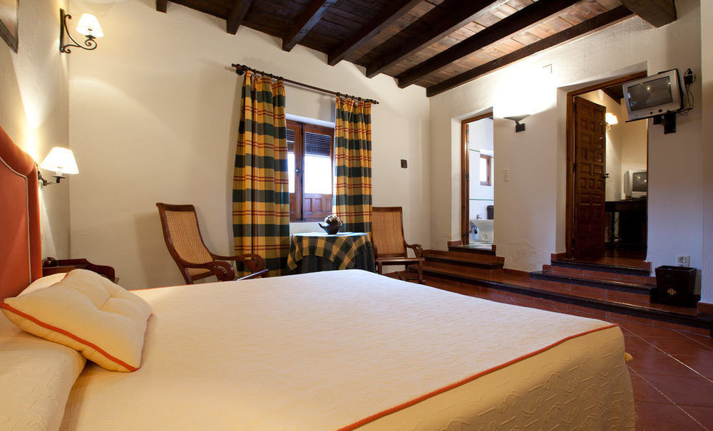 Hotel Resort Cueva Del Fraile 昆卡 外观 照片