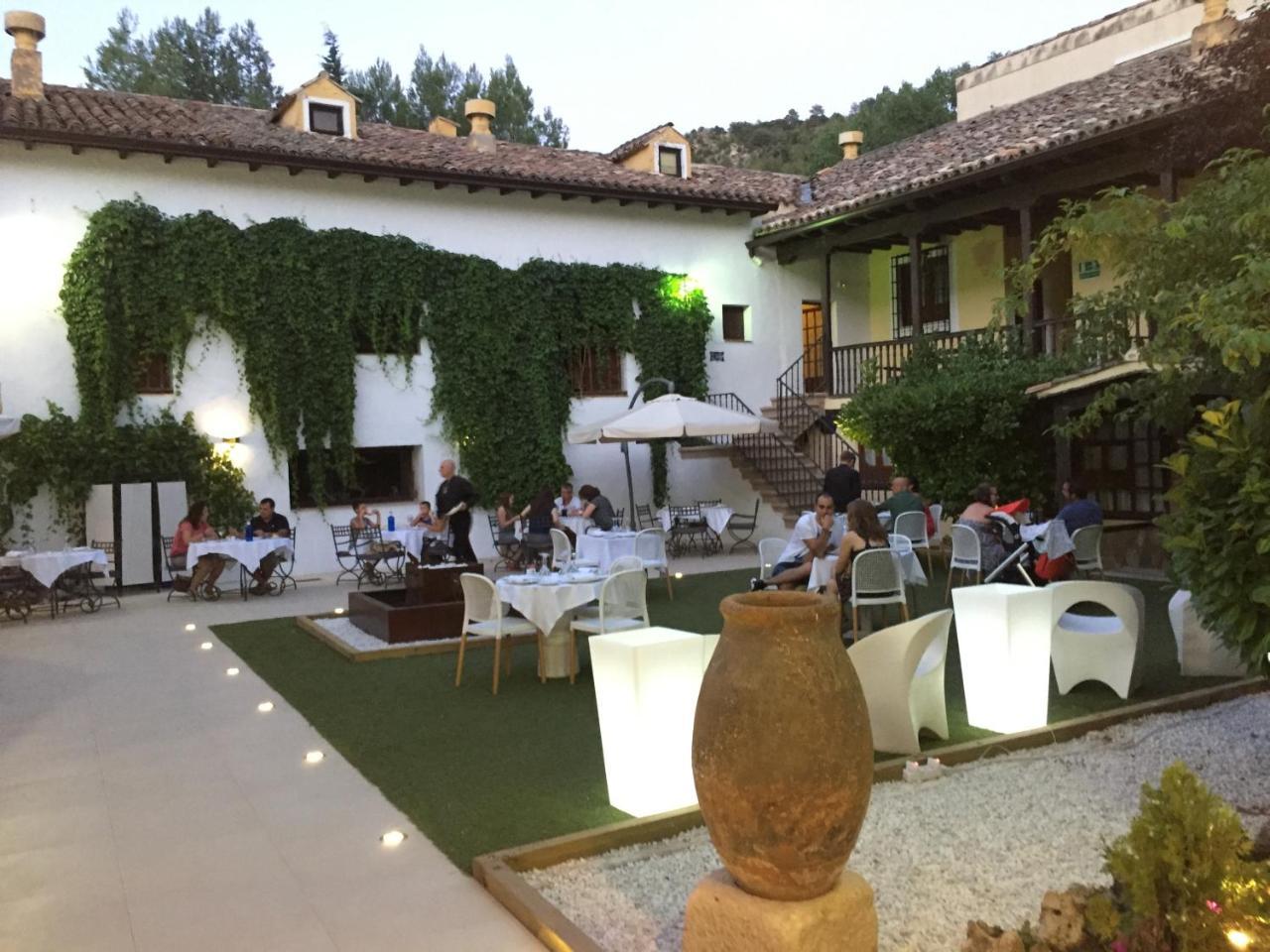Hotel Resort Cueva Del Fraile 昆卡 外观 照片