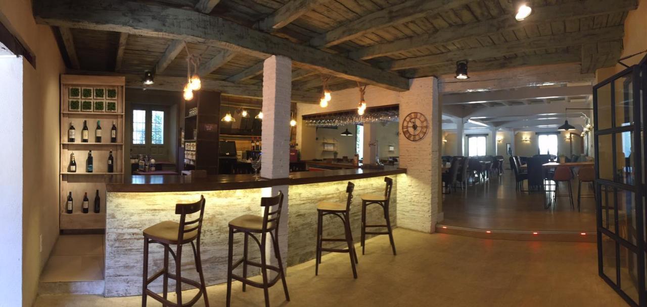 Hotel Resort Cueva Del Fraile 昆卡 外观 照片